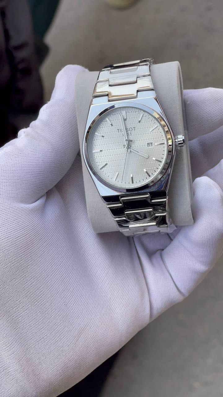 ساعة يد tissot الفخمة