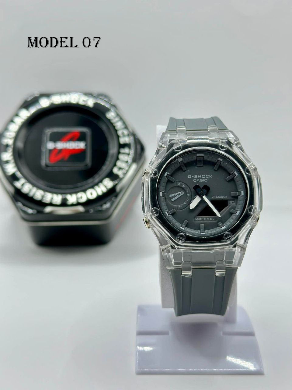ساعة يد جي شوك 2025 بالعلبة والضمان